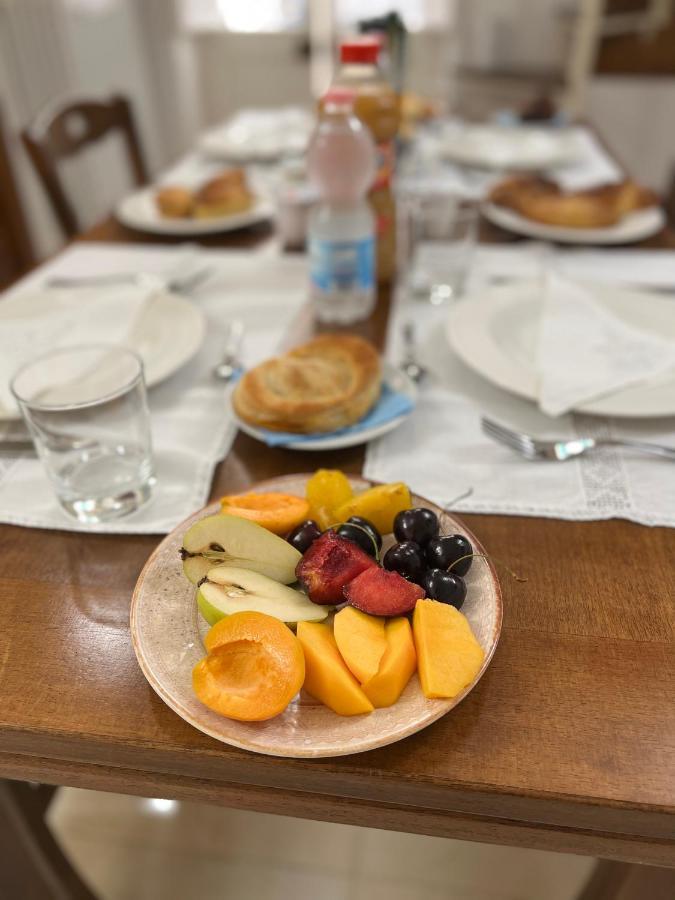 レッチェ Lo Scrigno Barocco Bed & Breakfast エクステリア 写真